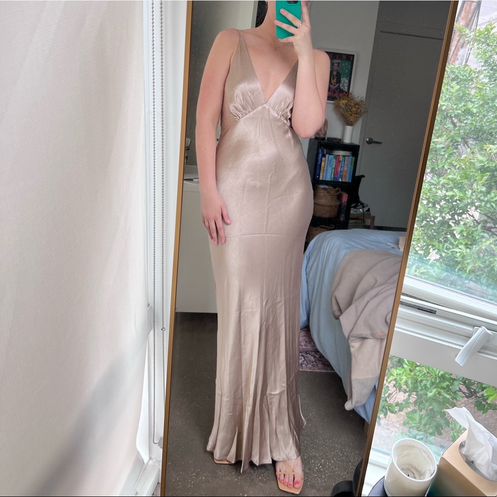 Bec & Bridge Lorelai V Maxi Dress - champagne floor length dress - Picture 4 of 4